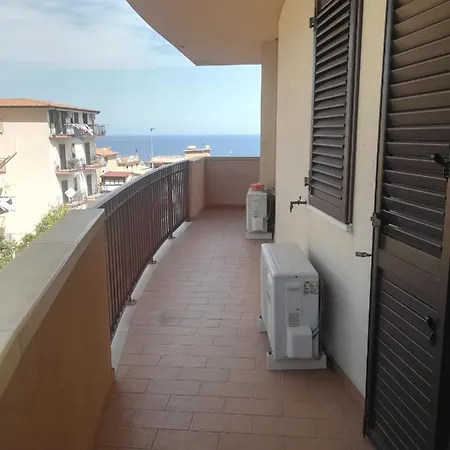 Paese Scilla