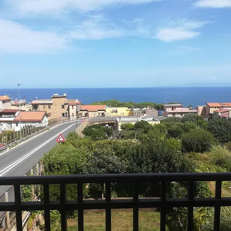 Paese